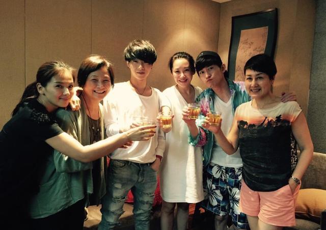 张凯丽|聚齐谷智鑫、凯丽、何炅、万茜等大腕的剧，却没有一个明星光环