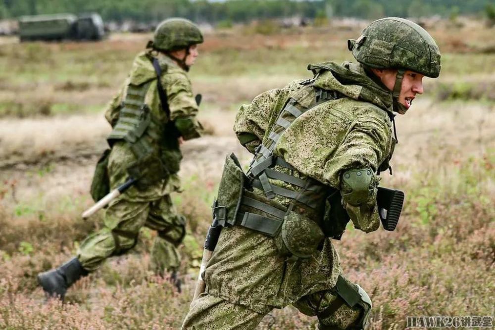 受限於國內經濟情況,俄軍不得不重點建設一些特種部隊,空降兵自然被