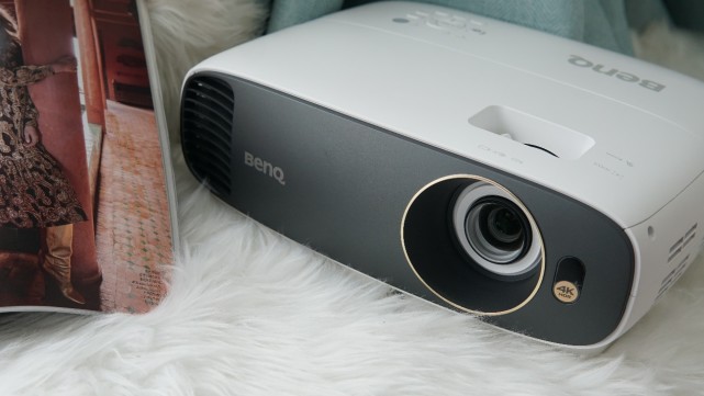 明基w1700m体验万元内的真4k投影打造你的家庭影院