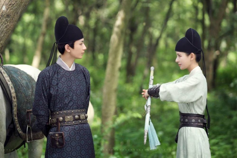 成毅|真执着！成毅的CP都换N轮了，粉丝还在矫情云歌会那点事