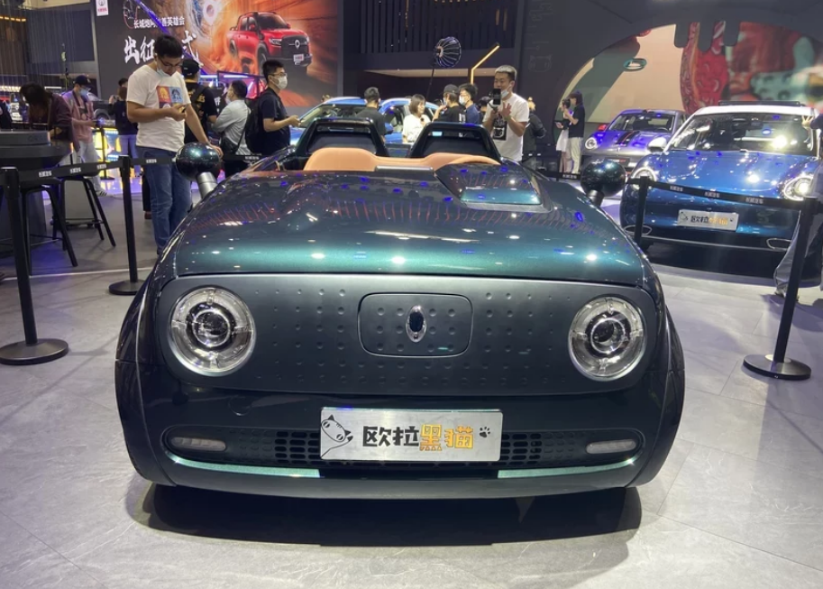 长城推出双门双座敞篷车无挡风玻璃下雨天难出门