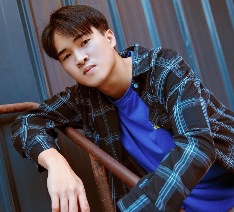 18 30岁男生别乱剪发型 理发师建议留这4款清爽造型 超帅 腾讯新闻