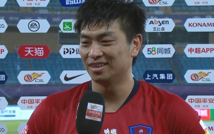 蒋哲我们靠努力扭转了开局的艰难局面这场球能给年轻球员信心