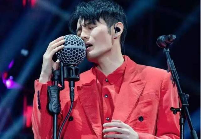 李荣浩|李荣浩又整幺蛾子，他越来越像一个营销咖了