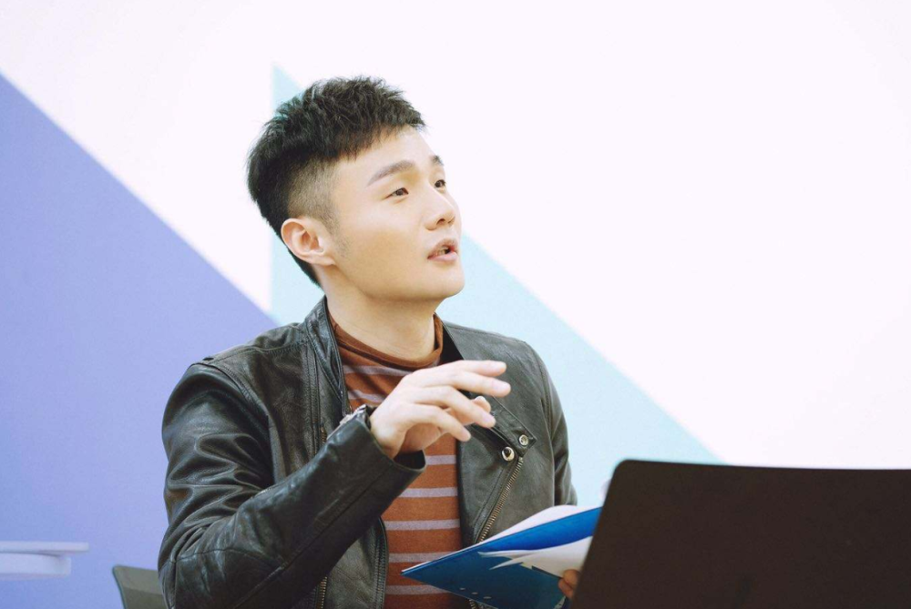 李荣浩|李荣浩又整幺蛾子，他越来越像一个营销咖了