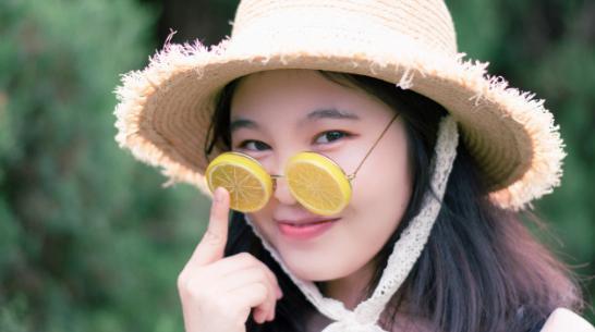 好声音2020|《好声音2020》王天琦甩锅李宇春？称比赛造型不尽人意，晒美照回应