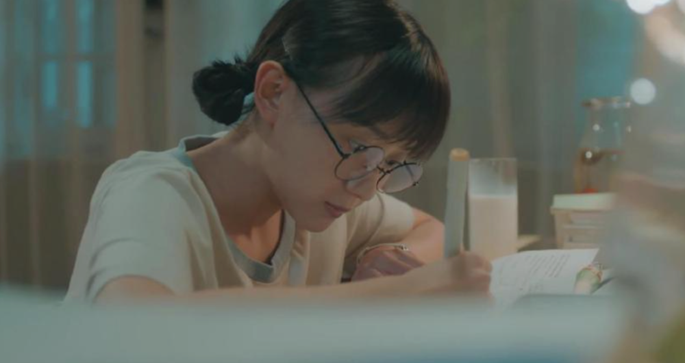 卜冠今|她要真长这样就好了……