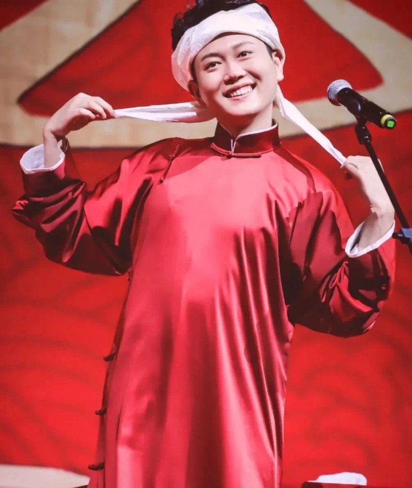 今日分享:《德云斗笑社》孟鹤堂回应结婚传闻,结果震惊!_腾讯新闻