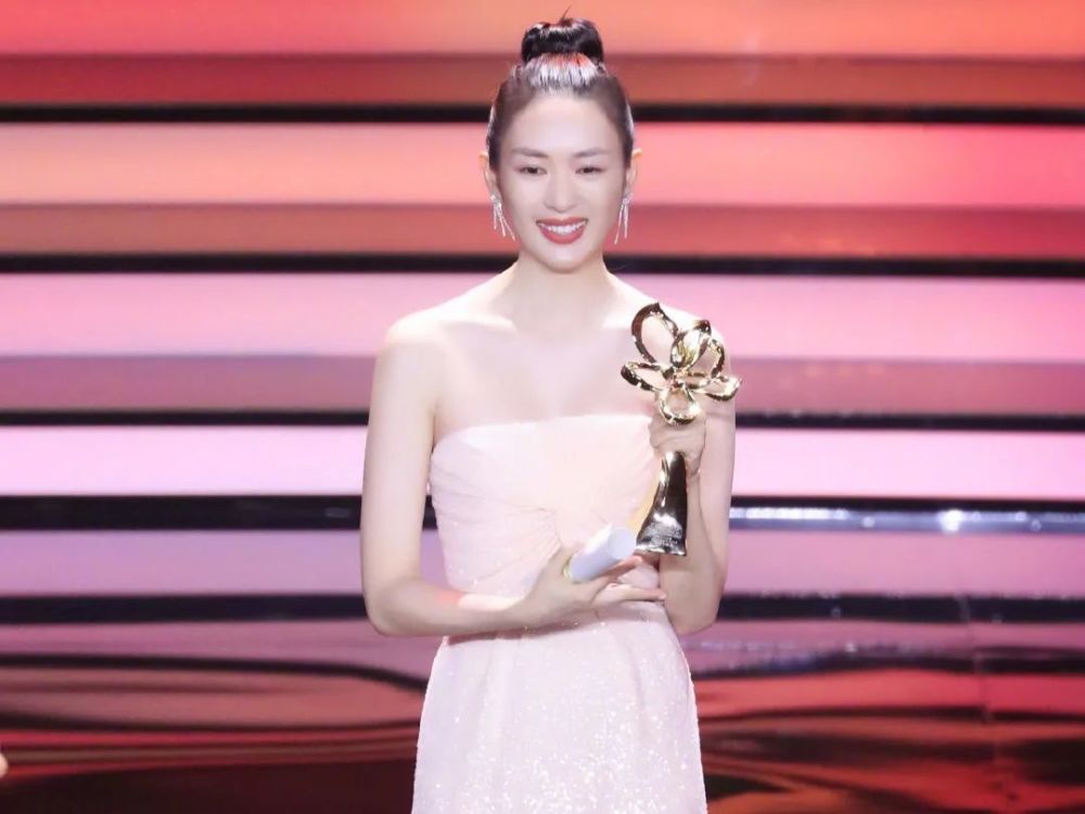 飞天奖|飞天奖神仙打架！恭喜秦海璐喜提视后！童瑶海清姚晨虽败犹荣！