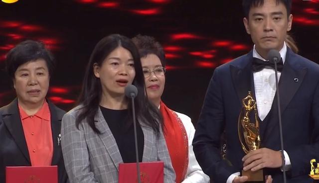 郝蕾|郝蕾为何缺席飞天奖，邓超老婆孙俪是其次，前夫李光洁或是重点