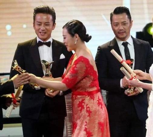 郝蕾|郝蕾为何缺席飞天奖，邓超老婆孙俪是其次，前夫李光洁或是重点