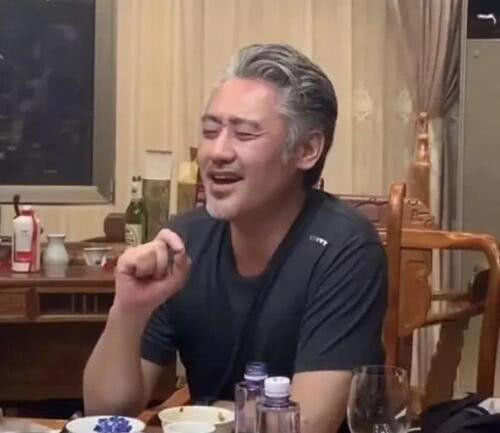 吴秀波|吴秀波甩卖美国豪宅，降价却无人接盘，疑似受陈昱霖事件影响