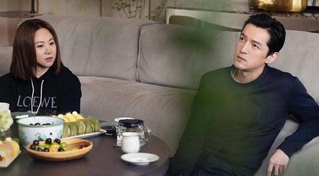 黄忆慈|要出道了？黄磊女儿多多借妈妈资源，与胡歌合拍纪录片，海报曝光