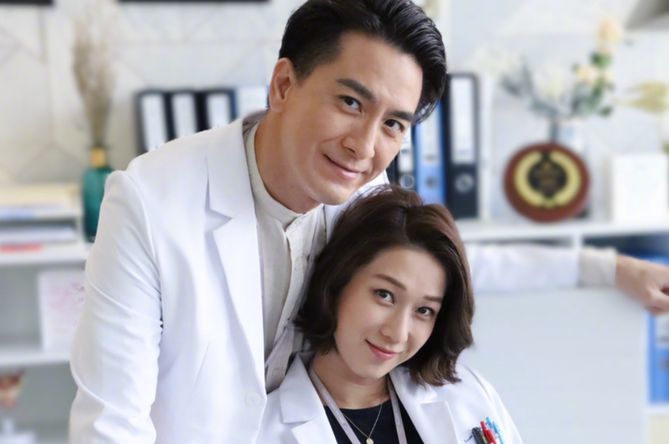 甜到齁鼻黄宗泽与钟嘉欣主演的这部tvb爆笑喜剧既搞笑又般配