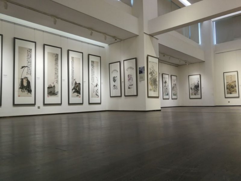 家园——中国画名家九人作品展28日在山东出版美术馆圆满举行