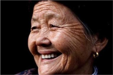 心理学:第一眼你认为哪个老奶奶最慈祥?测你50岁后是否有福!