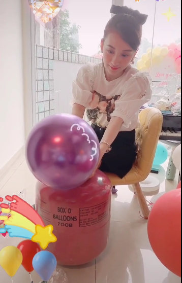 方媛|天王嫂接地气！方媛打气球布置豪宅，生两宝穿着打扮仍像少女