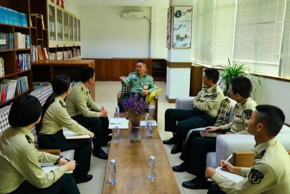 火箭军|以笔会友，以梦为马！看这场大咖云集的集会！