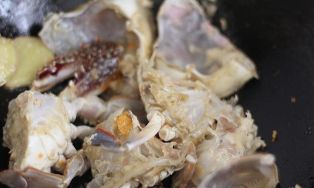 梭子蟹为什么看起来饱满大个买回家一煮就成了空壳被骗了吗