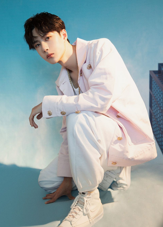 王一博|95后男艺人新媒体人气排行，王一博蝉联第1，蔡徐坤超王俊凯第2