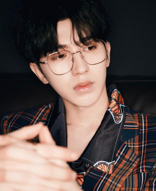 王一博|95后男艺人新媒体人气排行，王一博蝉联第1，蔡徐坤超王俊凯第2