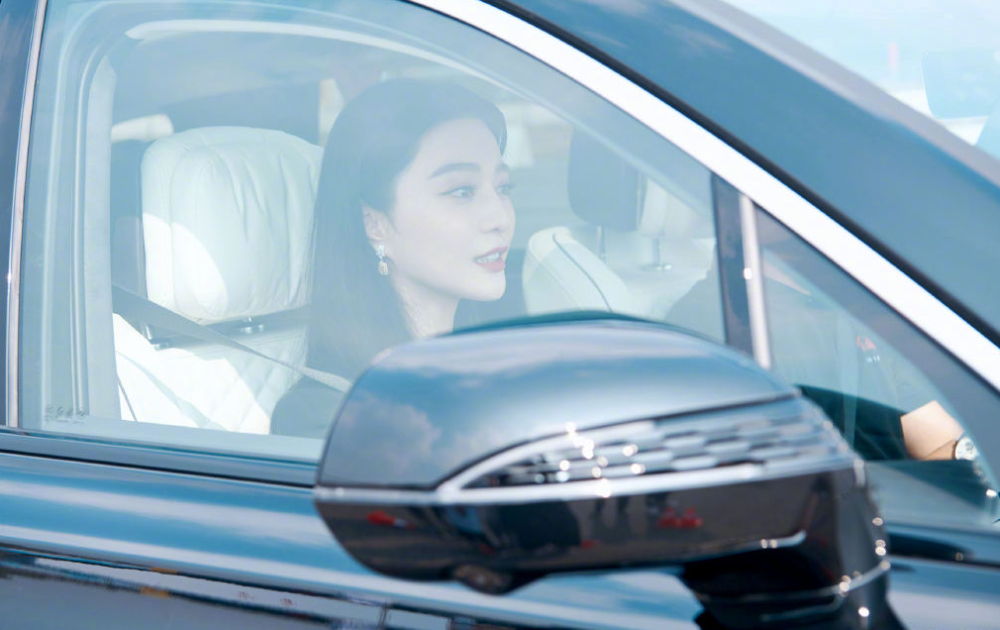 一汽红旗|红旗要换范冰冰当代言人吗？！