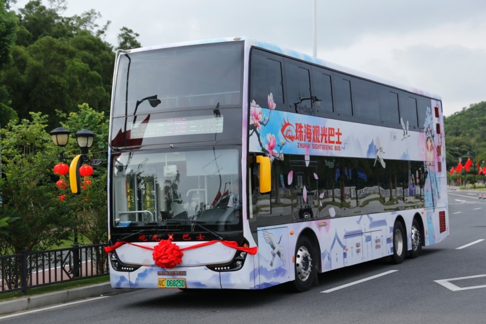 银隆双层巴士在珠海上线,还有这些细节是你不知道的!_腾讯新闻