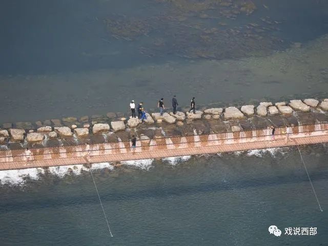 玻璃栈道|十一长假去乐谷银滩耍吧，还有山货大集哪