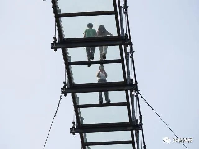 玻璃栈道|十一长假去乐谷银滩耍吧，还有山货大集哪