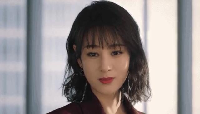 逗趣|女演员自曝做医美失败，拍戏脸肿成包子太逗趣，网友调侃撞脸杜华