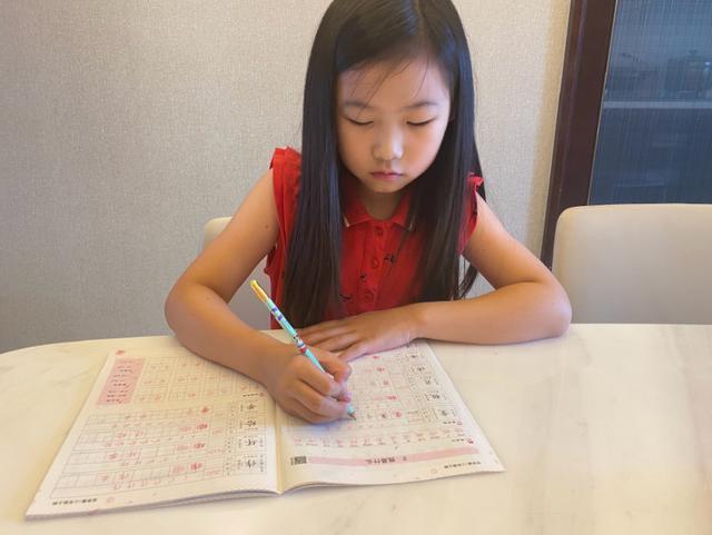 岳云鹏|岳云鹏为大女儿庆生：宝贝，永远爱你！自曝绝不会参加俩女儿婚礼