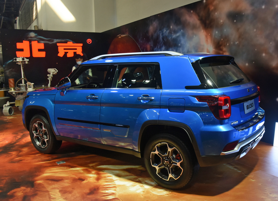 哈弗大狗|国产再添全新“硬汉”！搭1.5T引擎，内饰霸气十足，或成哈弗大狗的对手