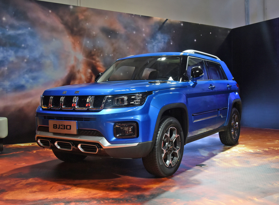 哈弗大狗|国产再添全新“硬汉”！搭1.5T引擎，内饰霸气十足，或成哈弗大狗的对手