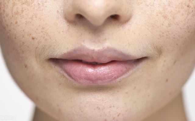 肝病|26岁男子脸黄入院，查出肝病，医生：1事做太多，肝会变“脏”