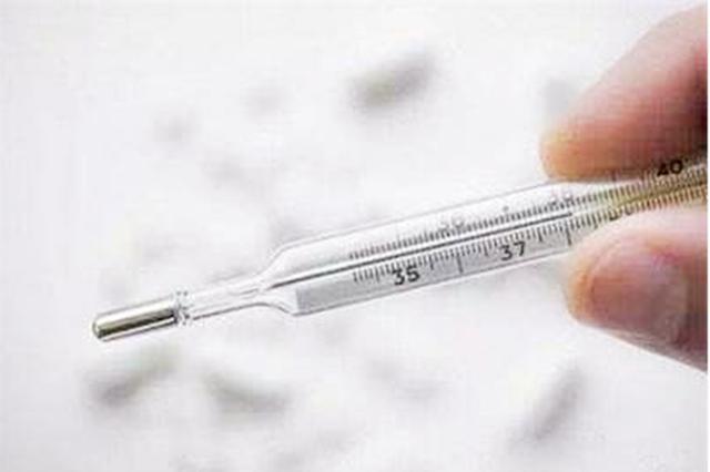 孕早期怕冷 孕晚期怕热 什么情况 和胎儿的性别有关吗 腾讯新闻