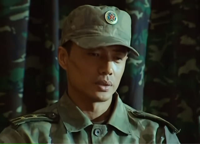 《士兵突击》大结局：成才最后能够加入老A，原因在于袁朗要帮许三多圆梦_腾讯新闻