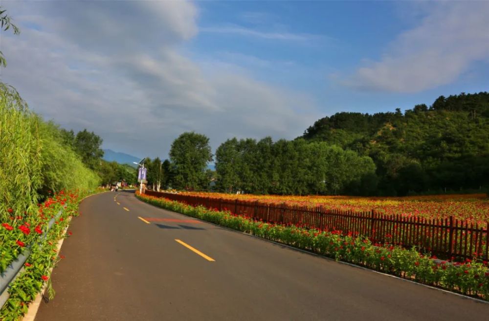 喇叭沟门乡|趁阳光正好 趁微风不燥 来一场旅行可好？