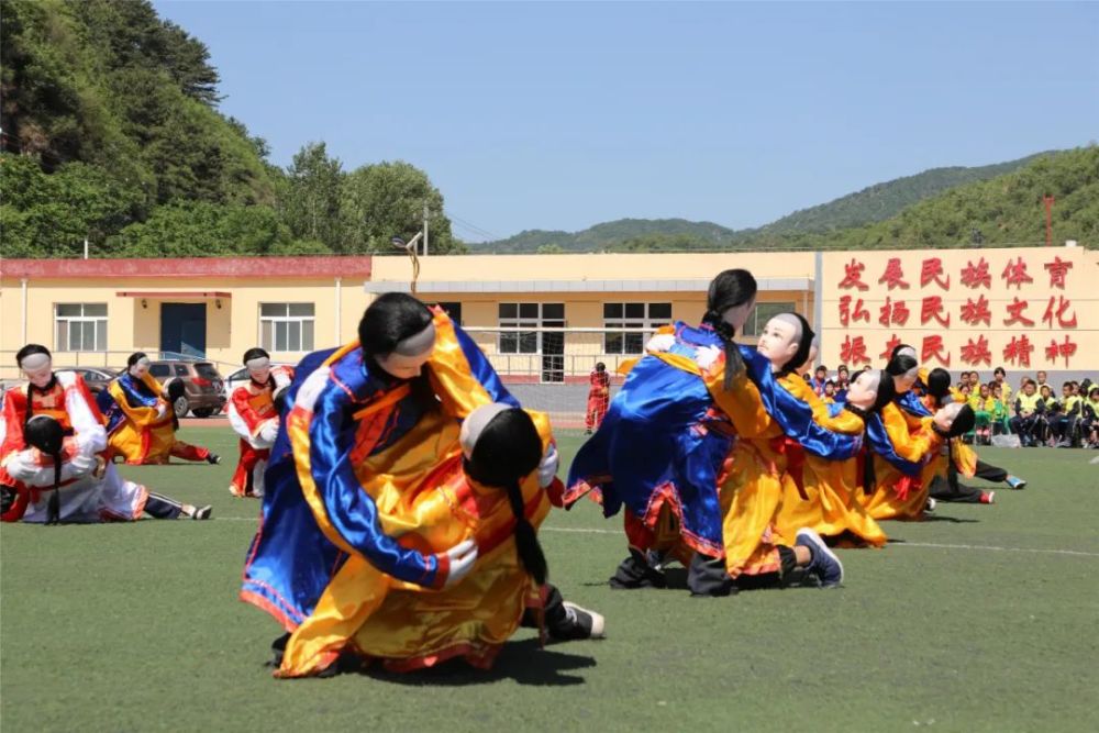 喇叭沟门乡|趁阳光正好 趁微风不燥 来一场旅行可好？