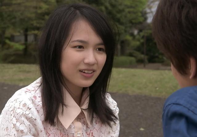 大概是编剧担心《银河·奥特曼》这剧青春气息不够浓,还专门给美玲和