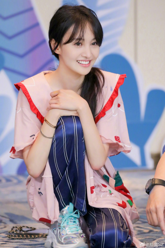 郑爽|郑爽突然发文表示被威胁伤害，网友猜测或与张恒有关