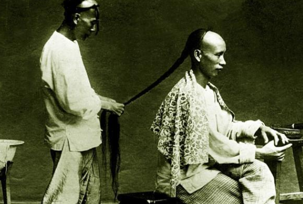 清朝发型很帅?别再被电视剧骗了,历史上的清朝辫子不仅丑还屈辱