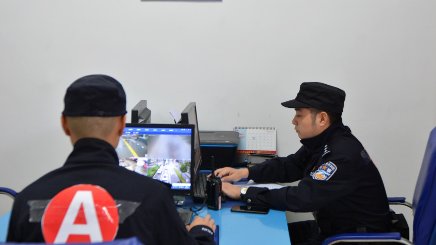 副县长,公安局长黄海军,市局情报支队长赵烔等领导在现场指导,公安局