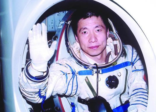 杨利伟|为何杨利伟不再上太空？听到了不可能听到的声音，幸亏命大