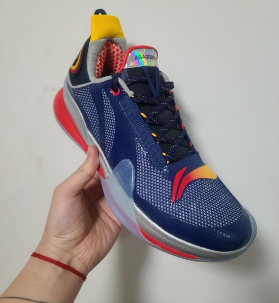 什么样的篮球鞋,科技叠加,适用锋线,还有北斗七星