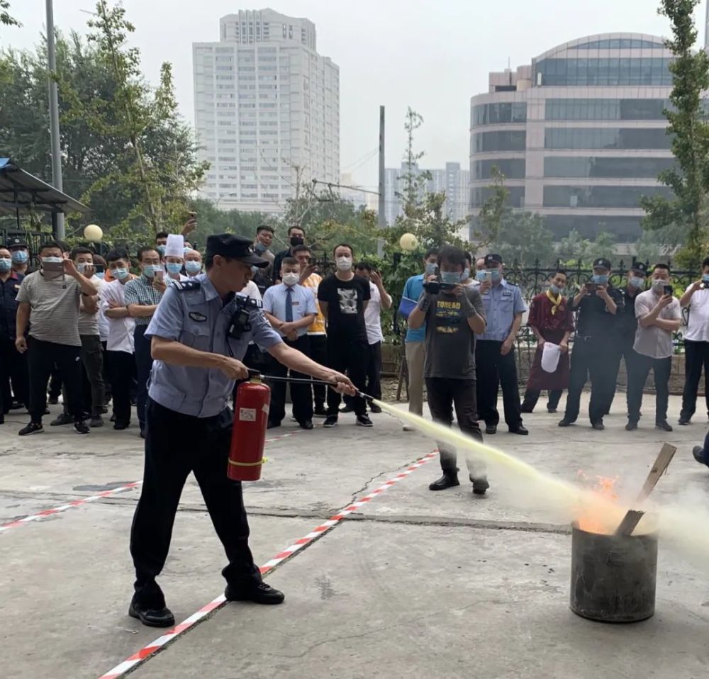 室内消火栓|“一警六员”消防培训考核，牛！