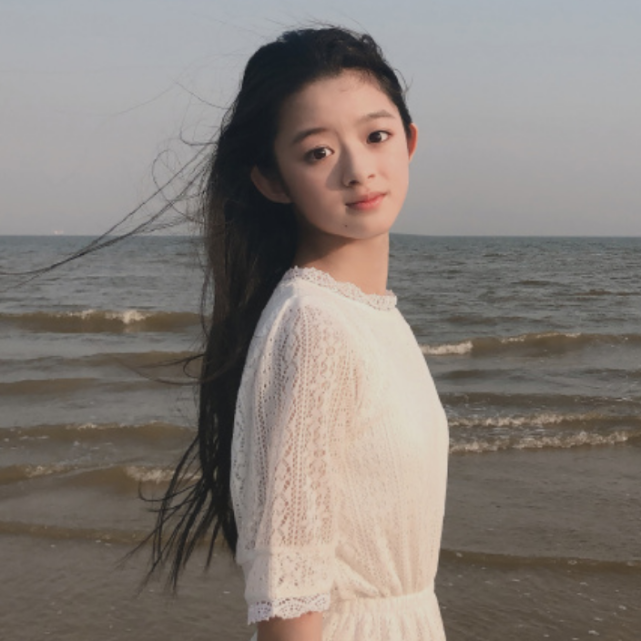 杨幂签约的13岁童星出道3年参剧无数高颜值被称翻版赵丽颖