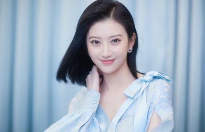 景甜|景甜许魏洲新剧官宣，又是“姐弟恋”，言情剧“画风”变了？