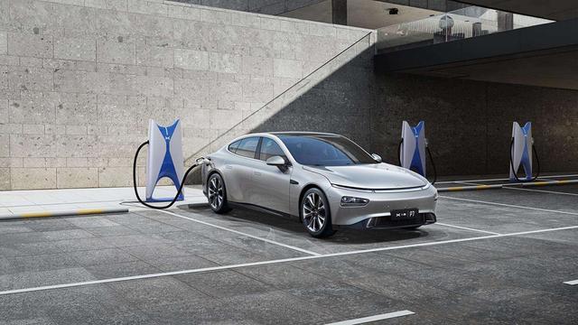 智能电动车|何小鹏：飞行汽车真正到来，用不了10年