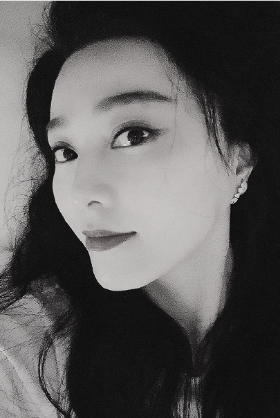 范冰冰|继新恋情后范冰冰又被传怀孕，她翻白眼回应谣言，这一细节证明她并无身孕