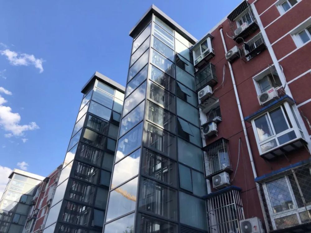 居民圆了"电梯梦",朝阳区潘家园武圣东里3部电梯正式投入